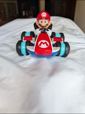 Mario Kart Red and Blue Mario Racer Toy - Official Nintendo